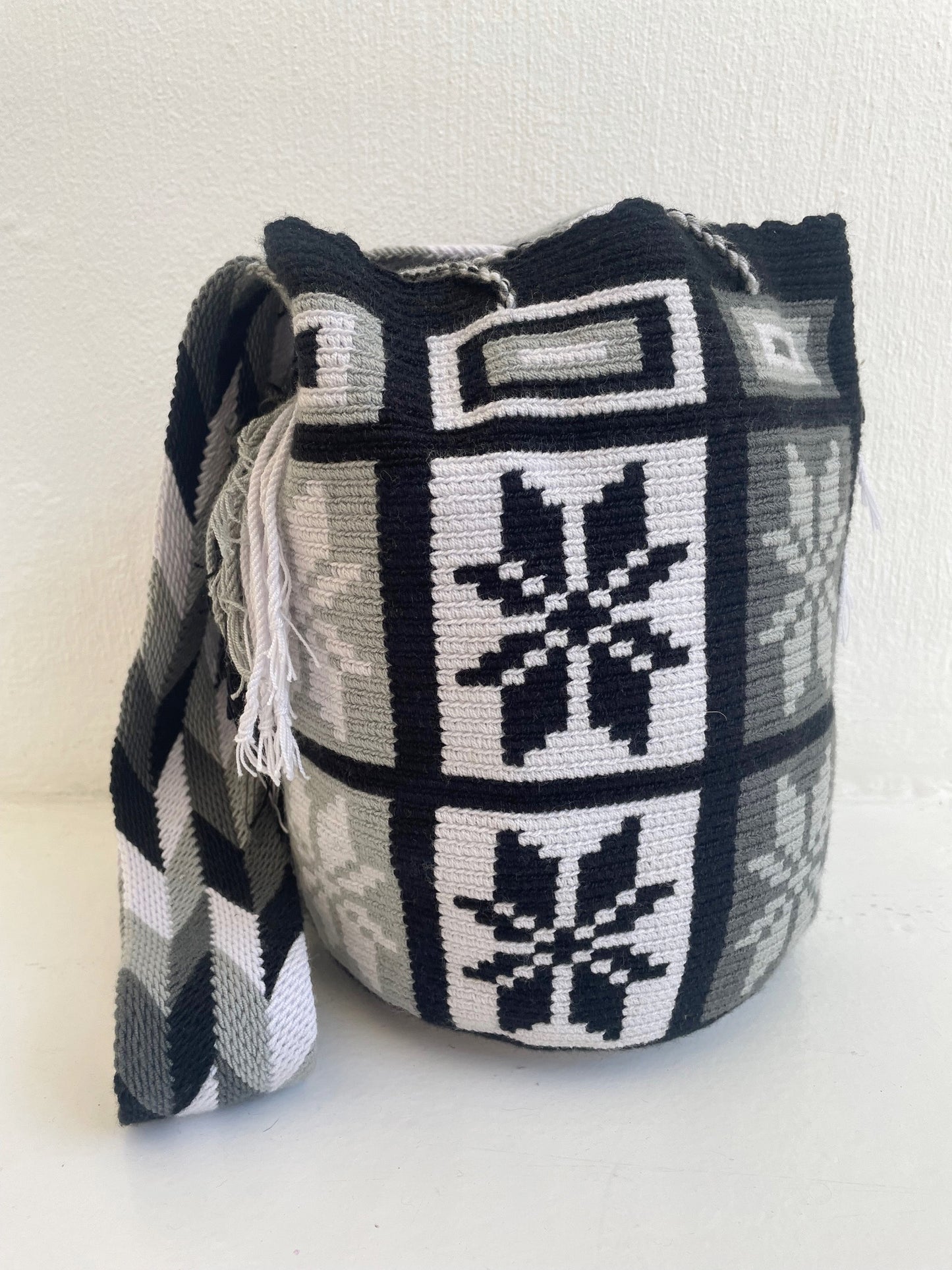 Black & White Stars Mochila Bag