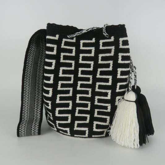 Black & White Maze Mochila Bag