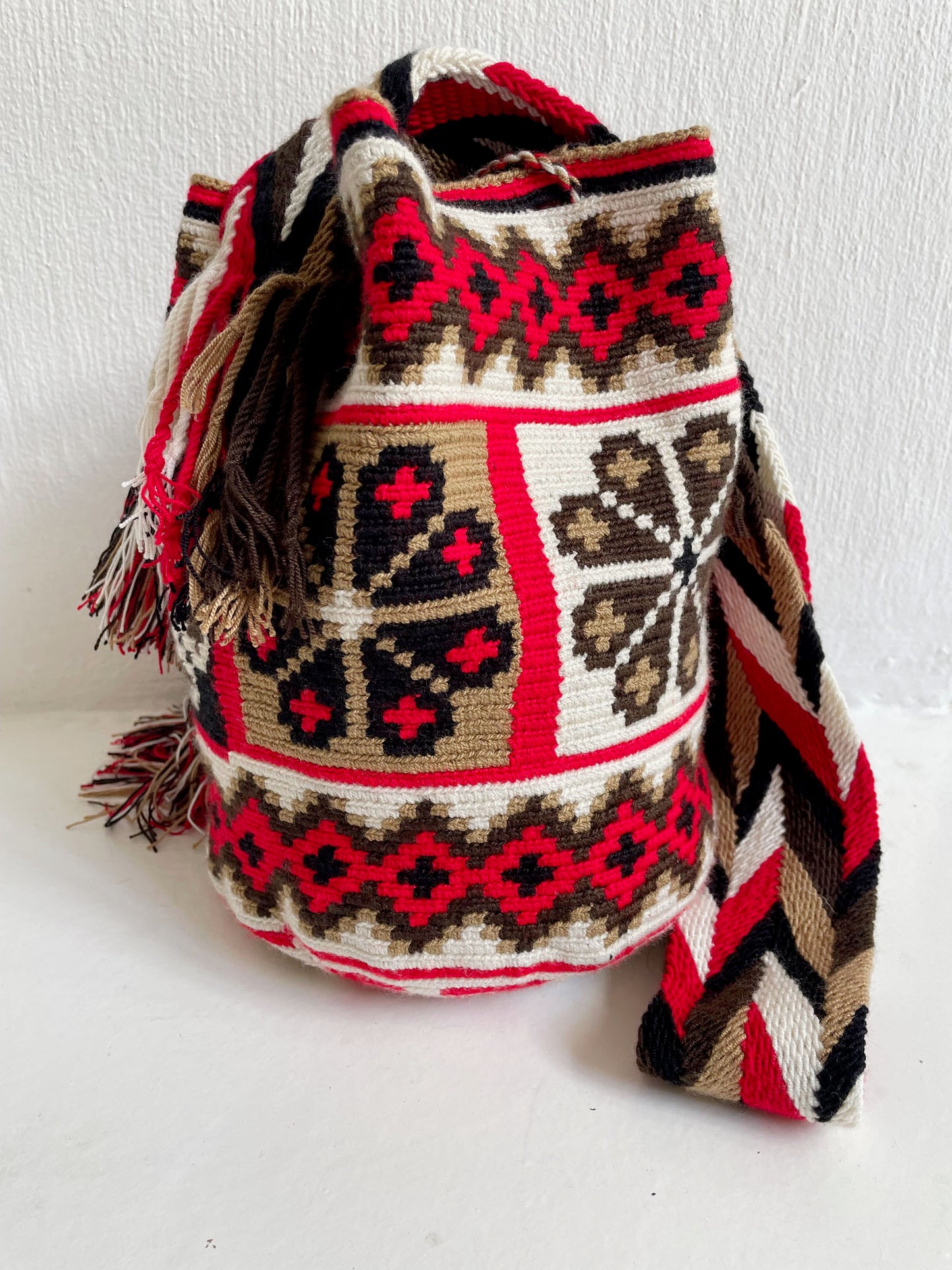 Black & White Peacock Mochila