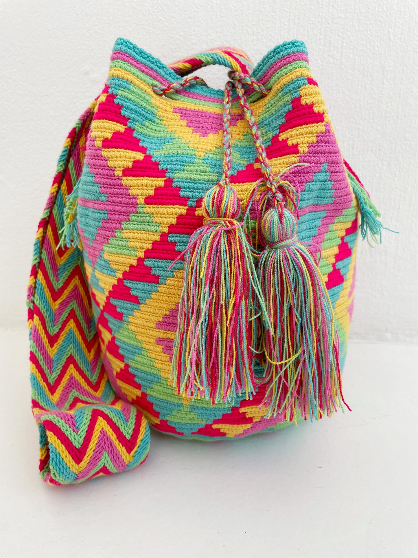 Colorful Fiesta Mochila