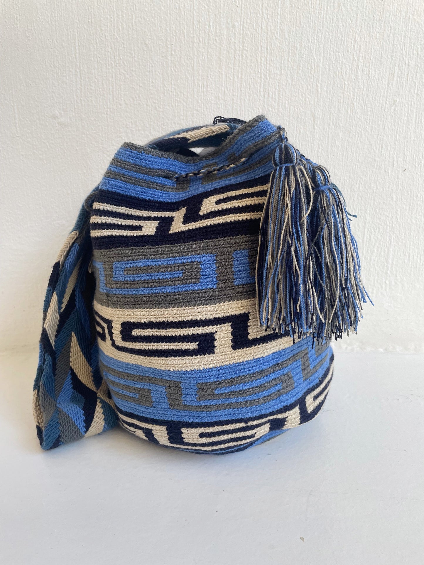 Black & Blue Maze mochila bag